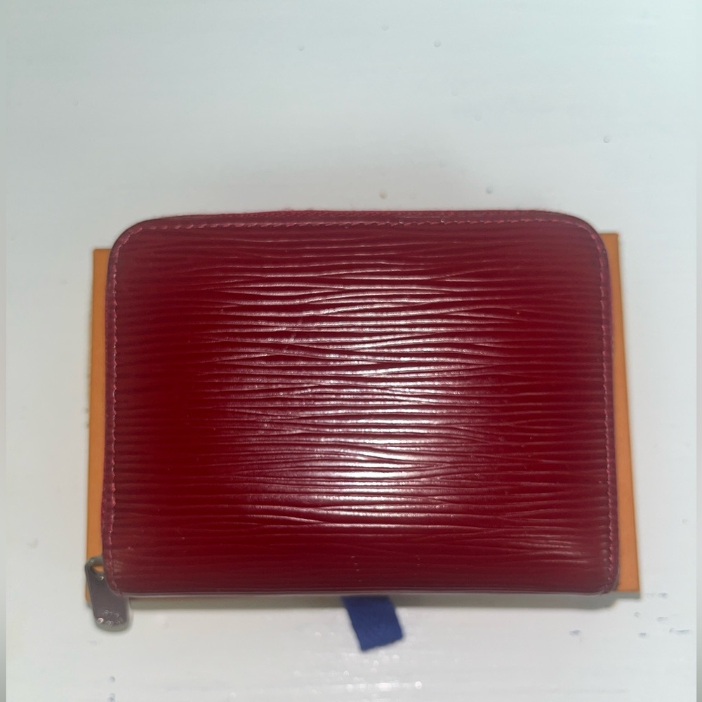 Louis Vuitton Red Epi Compact Zippy Wallet (COA included) - Picture 4 of 16